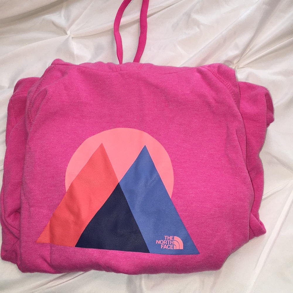 Women’s Northface hoodie
